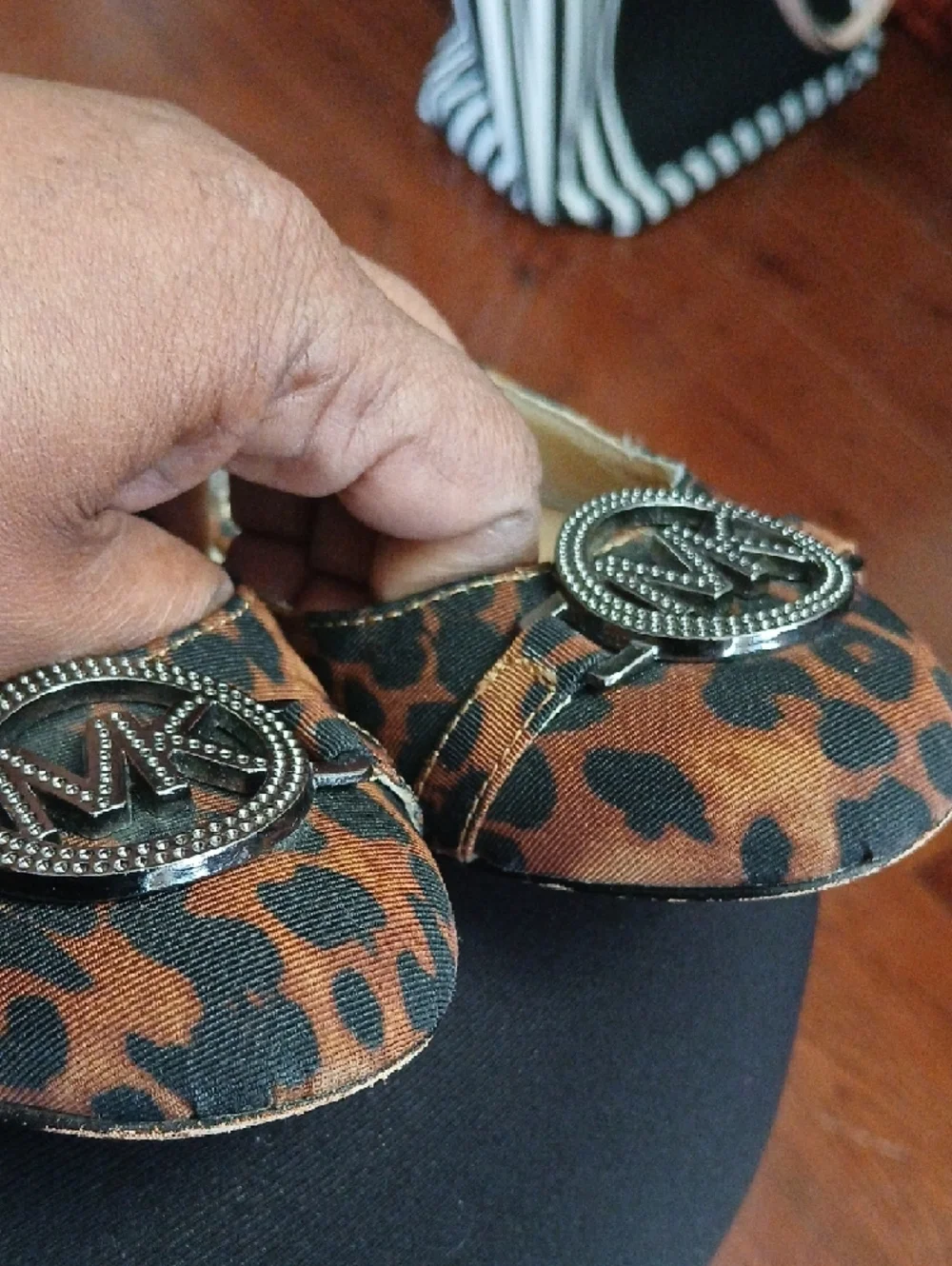 MICHAEL Michael Kors Leopard-Print Logo Ballet Flats - Brown/Black - Picture 2 of 7